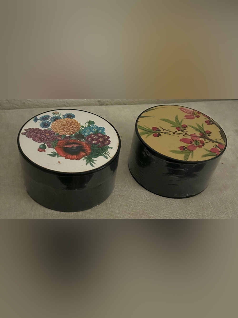 Vintage Bamberger’s Foaming Milk Bath new/sealed in canisters set of 2